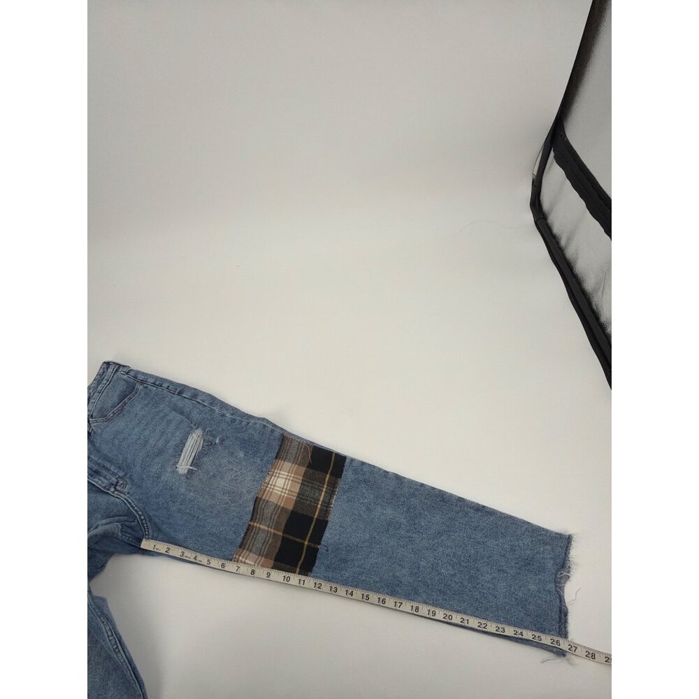 Hollister Ultra High Rise Acid Wash Ripped Patchwork Mom Jeans Womens 30x27 - Picture 9 of 10